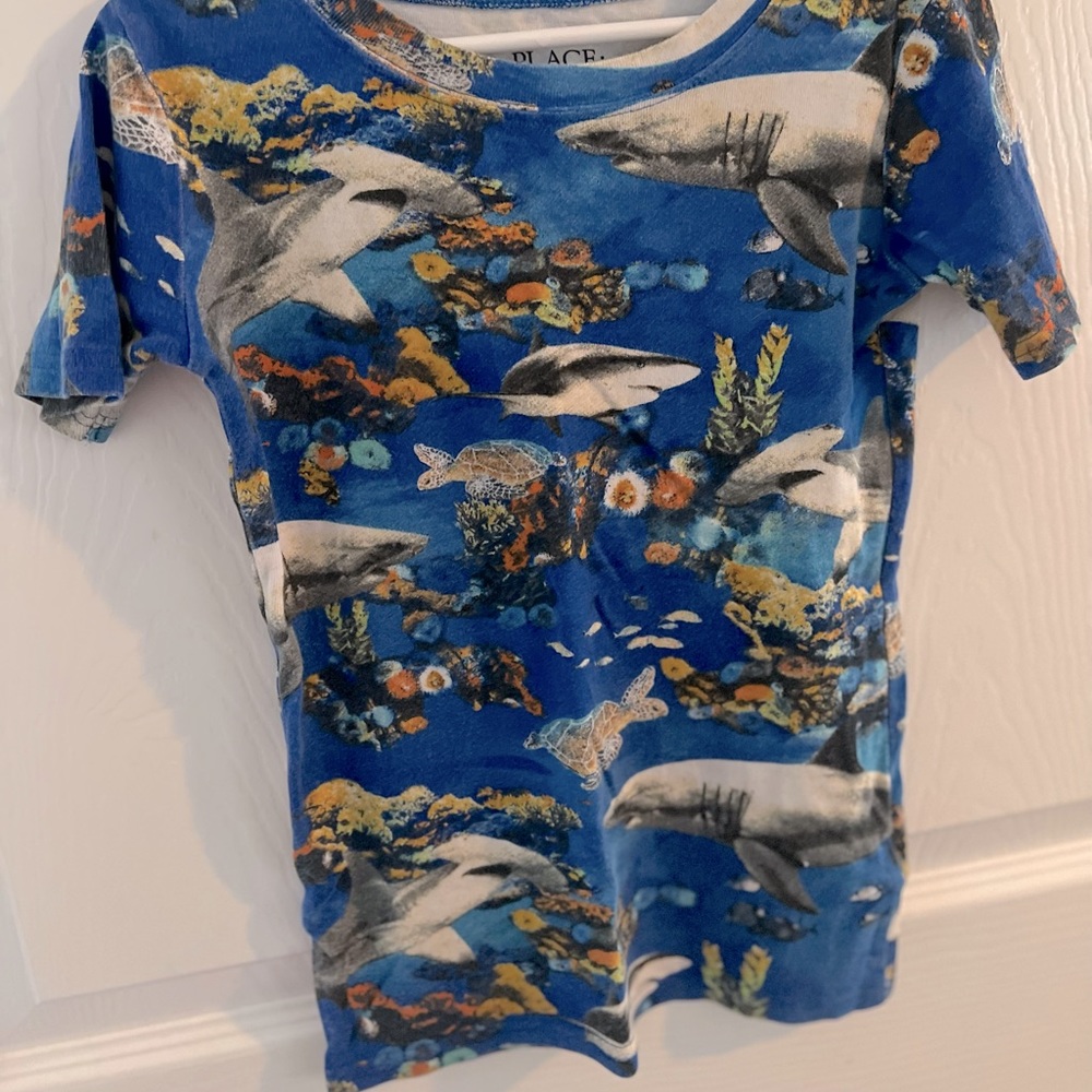 Shark sleep set - Children’s Place size 8